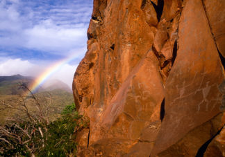 Olawalu Petroglyphs Rainbow