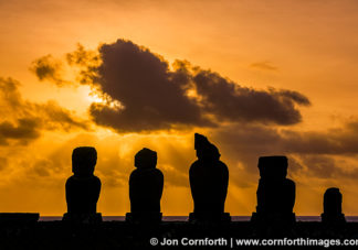 Ahu Tahai Moai Sunset 5